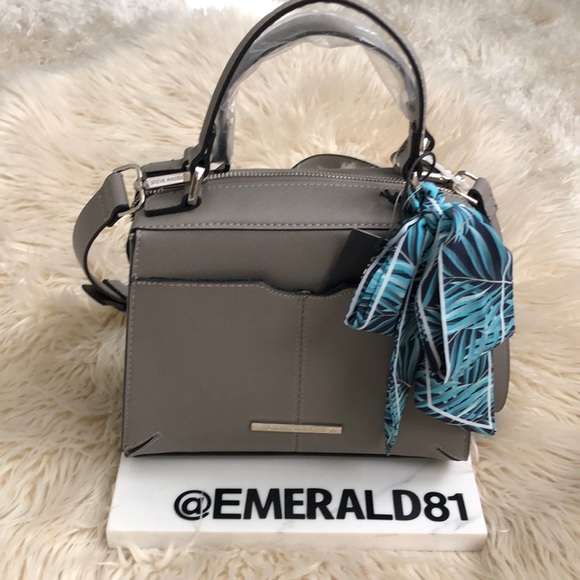 Steve Madden Handbags - 🎉HP🎉Steve Madden Gray Breese Crossbody Purse NWT